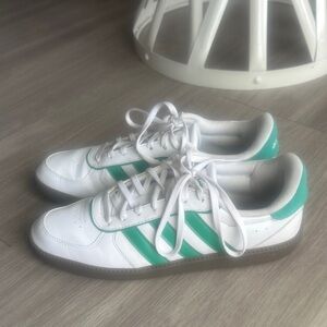 adidas White Sneakers with Green Stripes